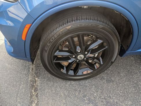 Used 2024 Dodge Durango GT image 12