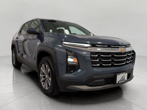 Used 2025 Chevrolet Equinox LT AWD/4WD image 1