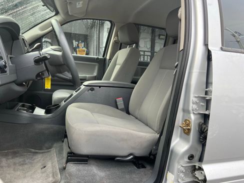 Used 2006 Dodge Dakota SLT w/ Sport Appearance Group image 15