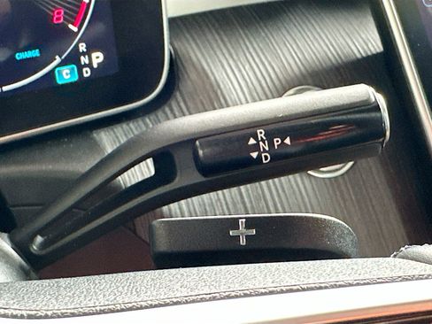 Used 2024 Mercedes-Benz C 300 4MATIC Sedan image 16