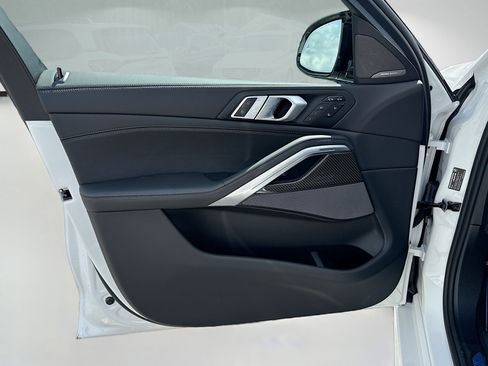 New 2027 BMW X6 M60i AWD/4WD image 23