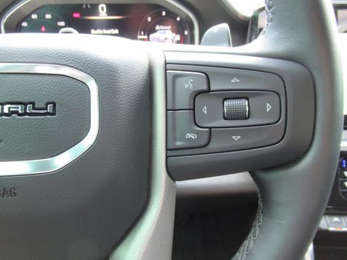 Used 2026 GMC Sierra 1500 Denali AWD/4WD image 28