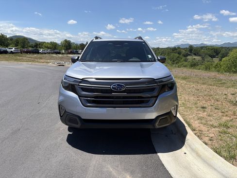 New 2026 Subaru Forester Touring AWD/4WD image 2