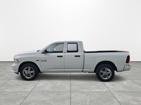 Used 2018 RAM 1500 Express w/ Express Value Package AWD/4WD image 7