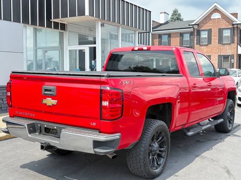 Used 2019 Chevrolet Silverado 1500 LT AWD/4WD image 7