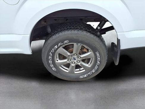 Used 2020 Ford F150 XLT w/ XTR Package image 21