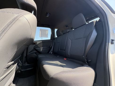 Used 2025 Subaru Forester Premium AWD/4WD image 34