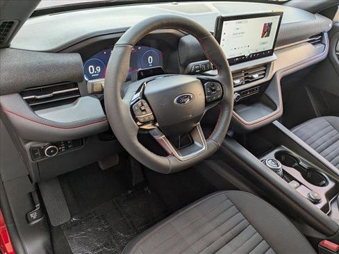 New 2026 Ford Explorer ST-Line w/ ST-Line Street Pack image 3