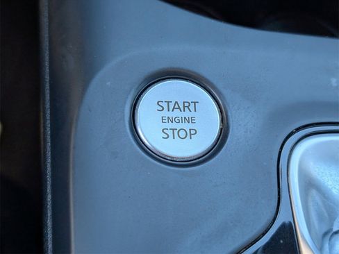 Used 2022 INFINITI QX50 Luxe image 19