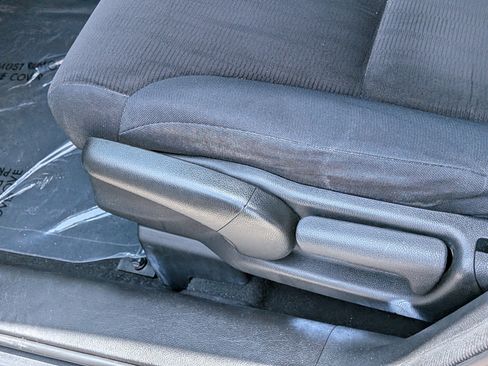 Used 2014 Honda CR-V LX image 19