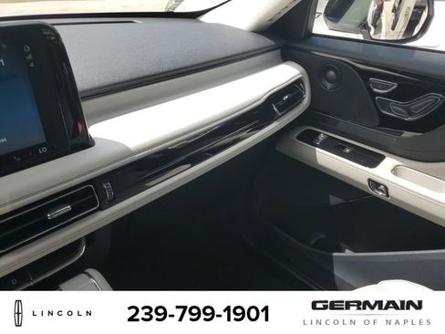 New 2026 Lincoln Aviator Reserve image 33