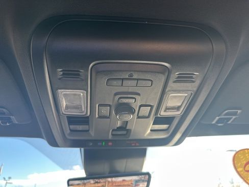 Used 2023 Chevrolet Tahoe High Country w/ Advanced Technology Package image 9