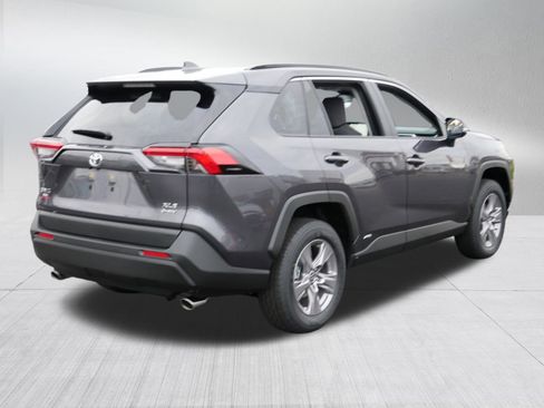 Certified 2025 Toyota RAV4 XLE image 7