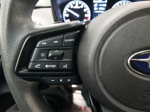 Used 2024 Subaru Crosstrek 2.0i Premium image 40