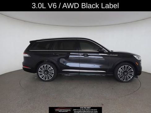 Used 2023 Lincoln Aviator Black Label AWD/4WD image 23