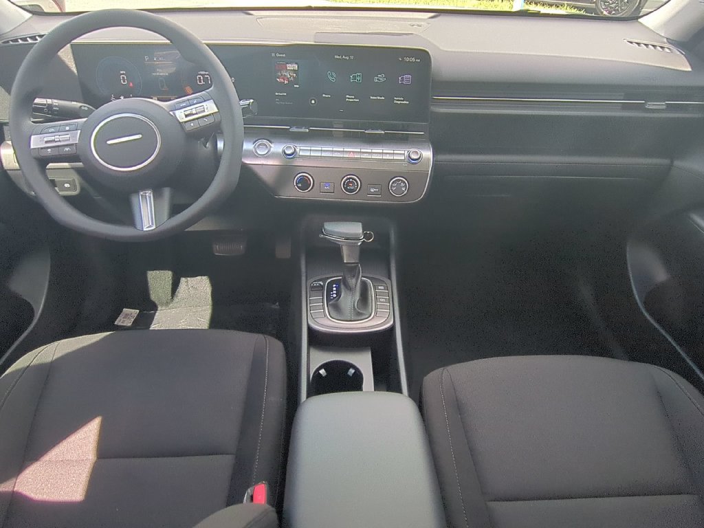 New 2027 Hyundai Kona SE FWD image 17