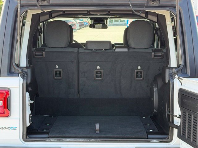 Used 2024 Jeep Wrangler Unlimited AWD/4WD image 20