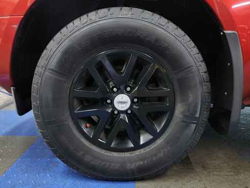 Used 2014 Nissan Frontier SV image 56