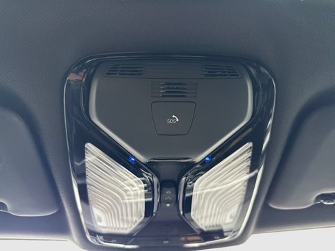 Used 2020 BMW X5 sDrive40i w/ M Sport Package RWD image 34