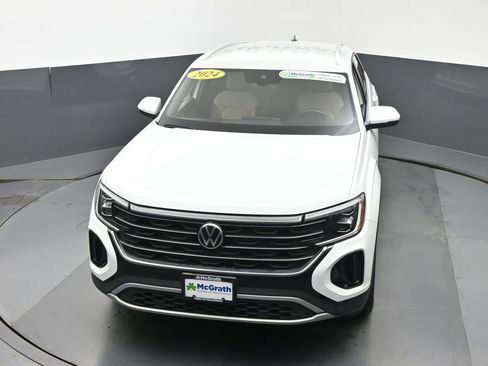 Used 2024 Volkswagen Atlas Cross Sport SE AWD/4WD image 22