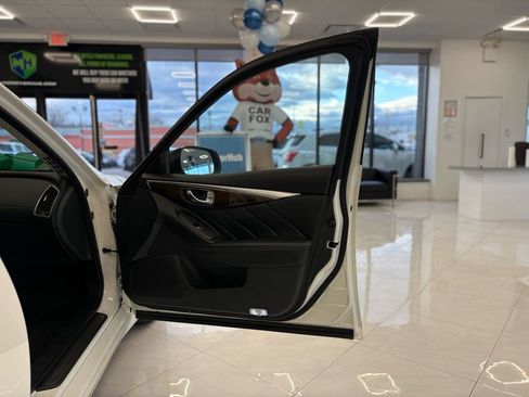 Used 2019 INFINITI Q50 Luxe w/ Essential Package (3.0T Luxe) image 34