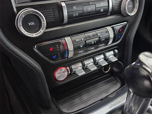 Used 2019 Ford Mustang Premium image 19