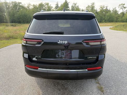 Used 2023 Jeep Grand Cherokee L Limited w/ Luxury Tech Group II AWD/4WD image 6