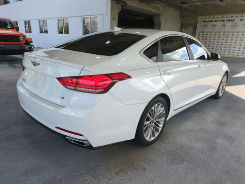 Used 2017 Genesis G80 3.8 image 5