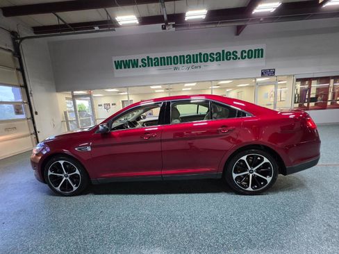 Used 2015 Ford Taurus Limited w/ Equipment Group 301A AWD/4WD image 11