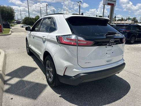 Used 2022 Ford Edge SEL w/ Sport Appearance Package AWD/4WD image 9