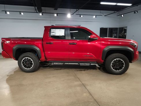 New 2026 Toyota Tacoma TRD Off-Road image 8