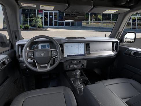 New 2025 Ford Bronco Big Bend image 9