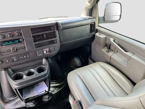Used 2025 Chevrolet Express 2500 w/ Driver Convenience Package RWD image 21