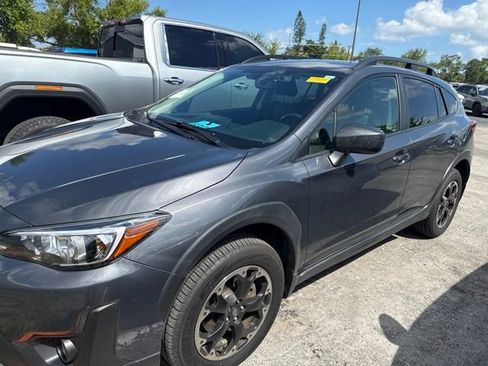 Used 2021 Subaru Crosstrek 2.0i Premium AWD/4WD image 4
