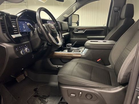 Used 2022 GMC Sierra 1500 Elevation w/ X31 Off-Road Package image 11