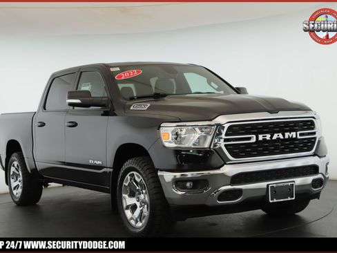Used 2022 RAM 1500 Big Horn AWD/4WD image 1