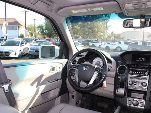 Used 2015 Honda Pilot Touring image 28