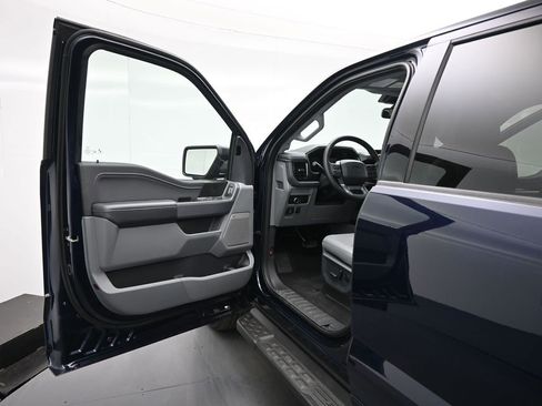 New 2025 Ford F150 Lightning Flash image 8