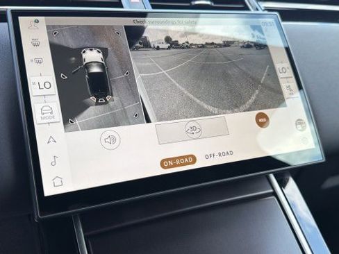 New 2026 Land Rover Range Rover Velar Dynamic SE image 20