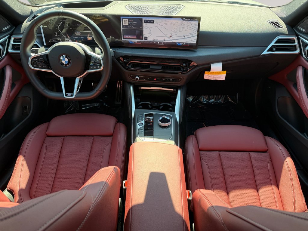 Certified 2026 BMW 430i xDrive w/ M Sport Package AWD/4WD image 10