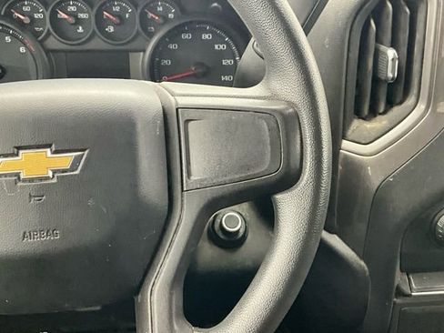 Used 2019 Chevrolet Silverado 1500 Custom w/ Custom Value Package image 14