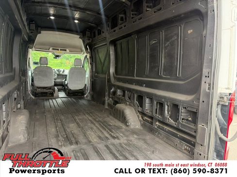 Used 2018 Ford Transit 250 148 High Roof Extended RWD image 10