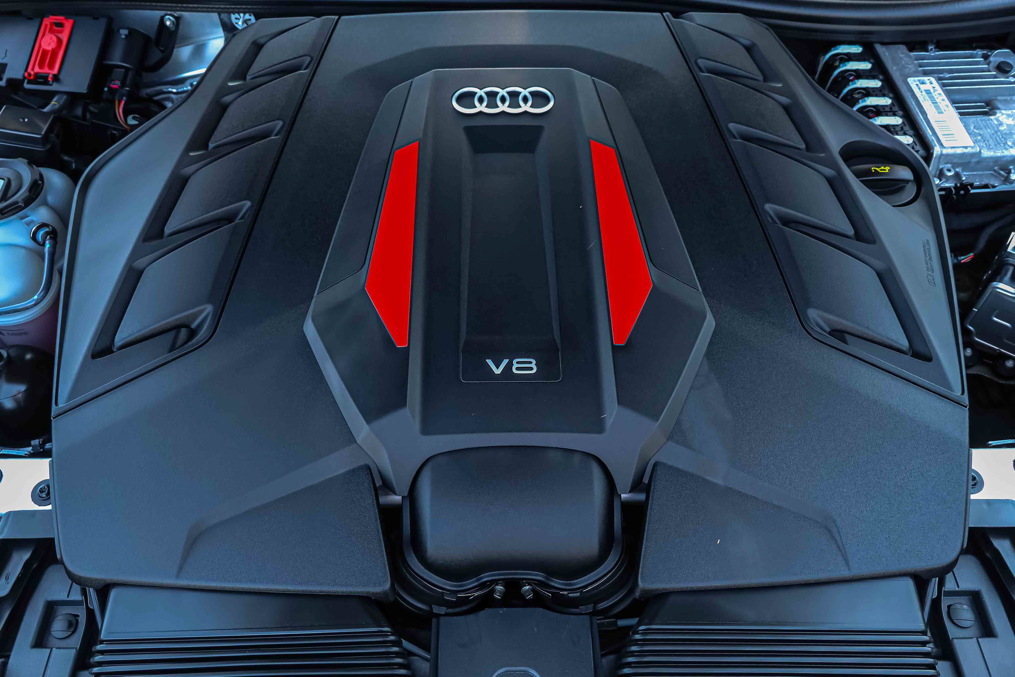 Used 2024 Audi SQ8 Premium Plus w/ S Sport Package AWD/4WD image 27