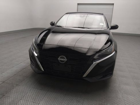 Used 2024 Nissan Altima 2.5 S FWD image 15