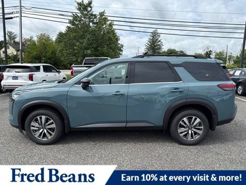 New 2026 Nissan Pathfinder SL w/ Cargo Package AWD/4WD image 5