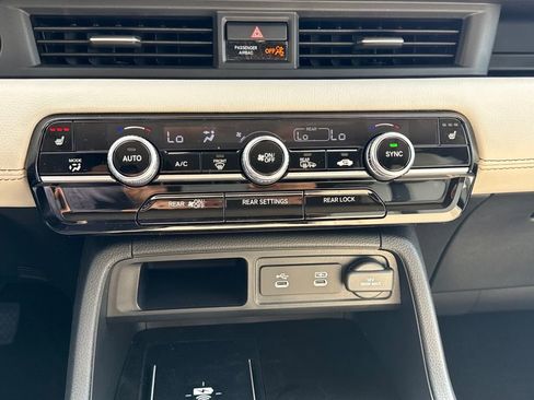 New 2026 Honda Pilot Touring image 20