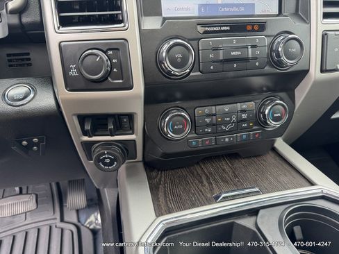 Used 2020 Ford F350 Lariat w/ Lariat Ultimate Package AWD/4WD image 21