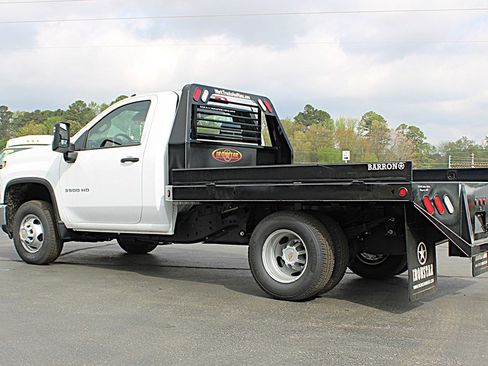 Used 2024 Chevrolet Silverado 3500 W/T w/ Snow Plow Prep Package AWD/4WD image 5