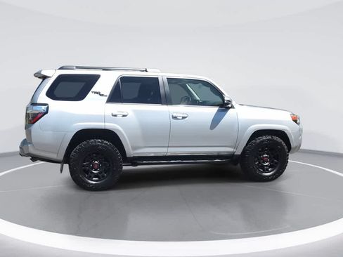 Used 2024 Toyota 4Runner TRD Off-Road Premium w/ Off Road Premium Plus Package AWD/4WD image 9