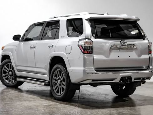 Used 2019 Toyota 4Runner Limited AWD/4WD image 13